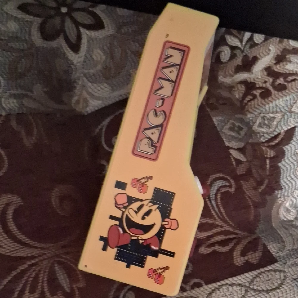 Retro Handheld Game - Yellow
